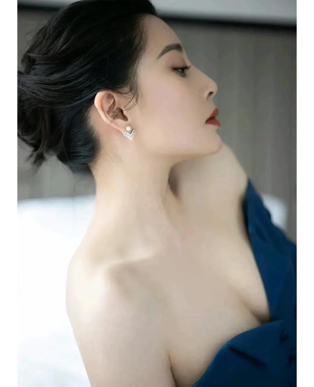 气质绝绝子的殷桃，太美了