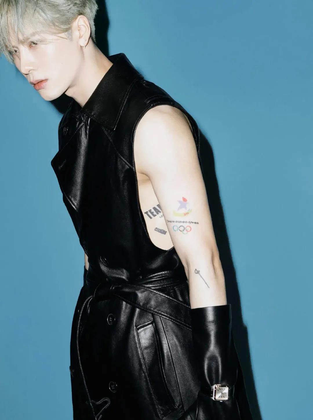 王嘉尔新图来袭！！！| 2022/7/18 英国杂志《Clash》六月专访