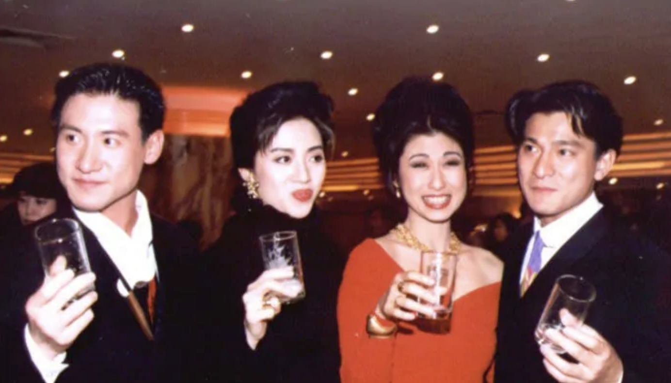 梅艳芳逝世18周年，袁咏仪深夜晒照问候，连续第11年悼念梅姐