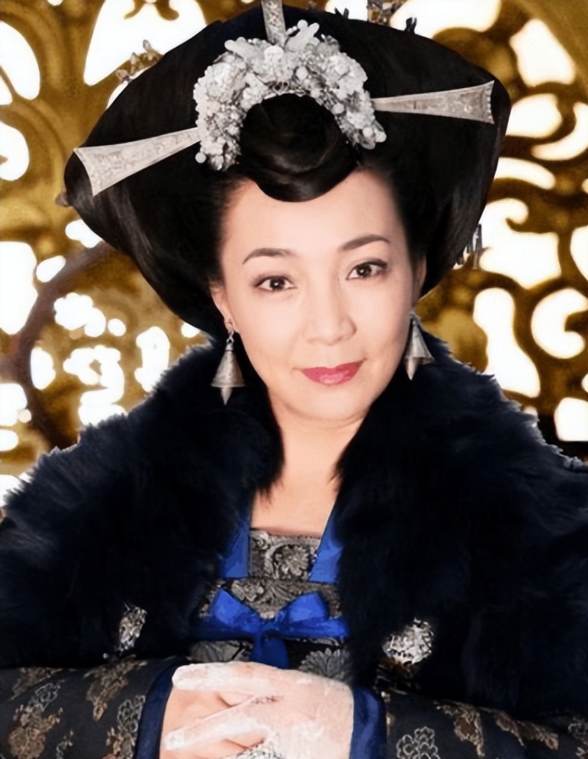 这10位母亲专业户，烟火气又不失魅力，都是中国人心中母亲的模样