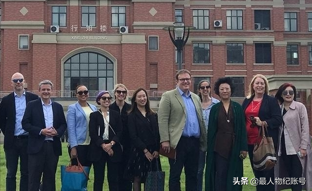 独生女曹茜：父母送她出国留学，她却21年不回家，到底是为什么？