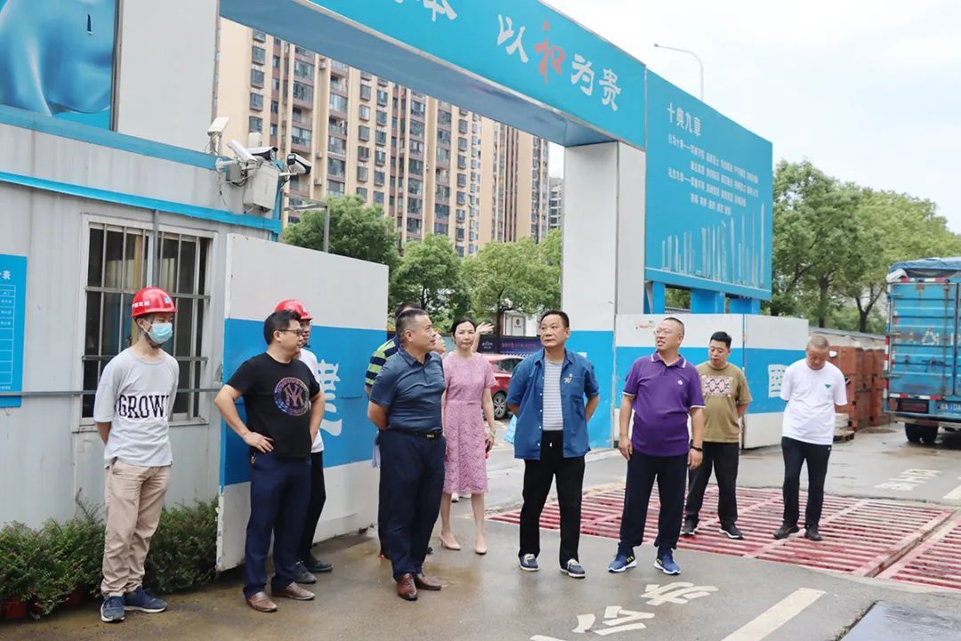 湖南省政协社会和法制委员会副主任钟钢一行莅临绿之韵