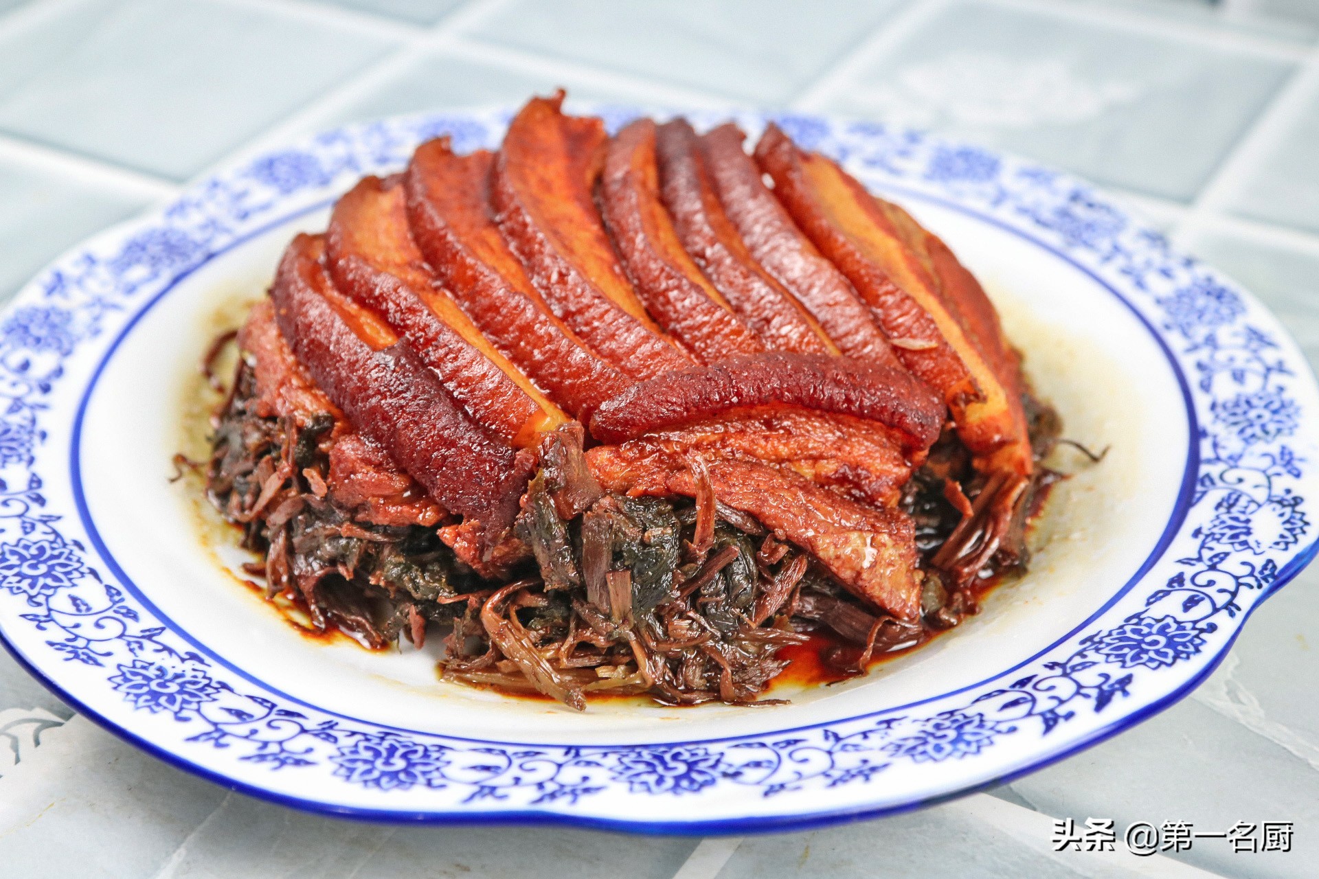 最适合冬天吃的8道家常肉菜，热腾腾的端上桌，营养又解馋