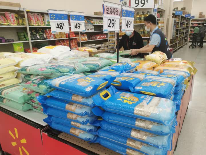 记者探访：扬州商超、批发市场货品充足 购销井然有序