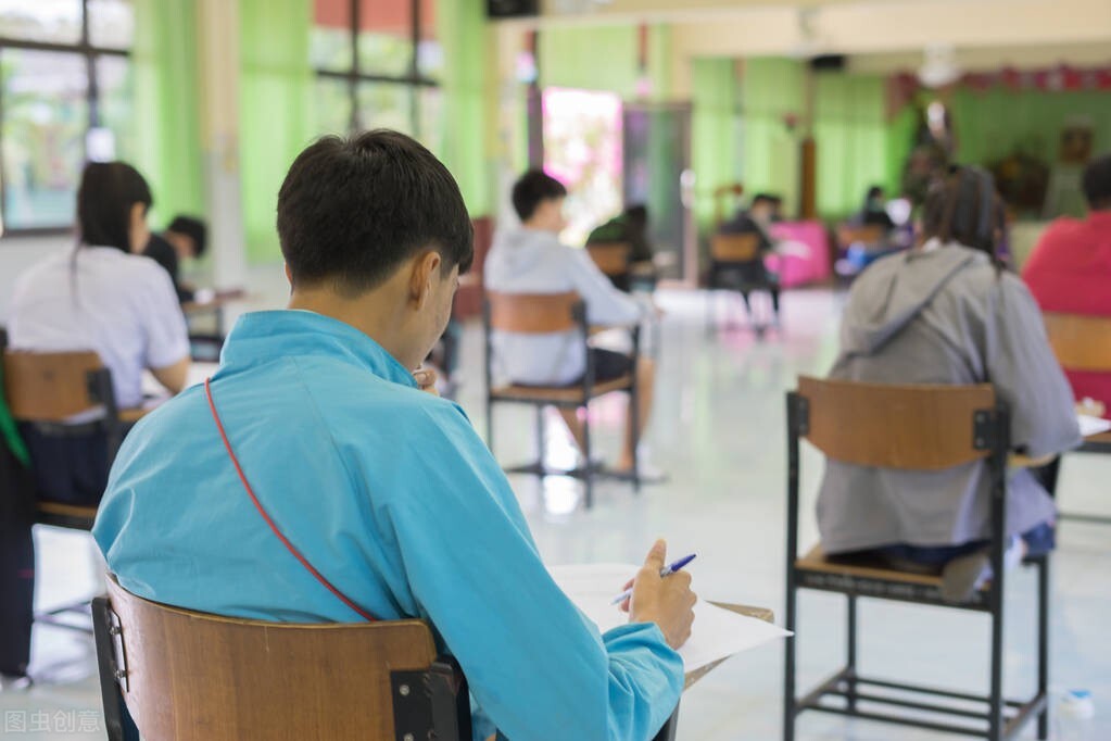 高三的3次模拟考试，哪次考试跟高考最接近？老师给出参考答案