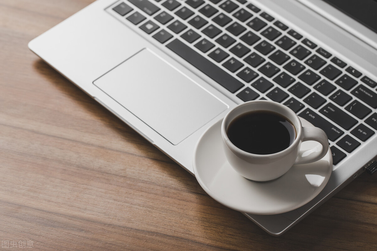 #Excel小技巧#Excel如何根据身份证号算年龄