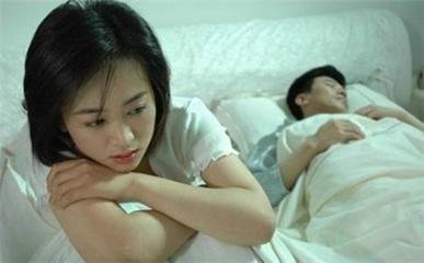 女子婚后5天出家为尼，10年后起诉离婚，法院调解补偿丈夫2000元