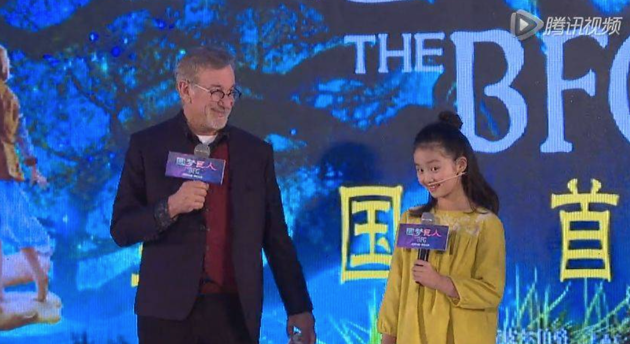 黄磊为女儿进圈铺路？黄多多配音拍戏演话剧，但总是少了点灵气？