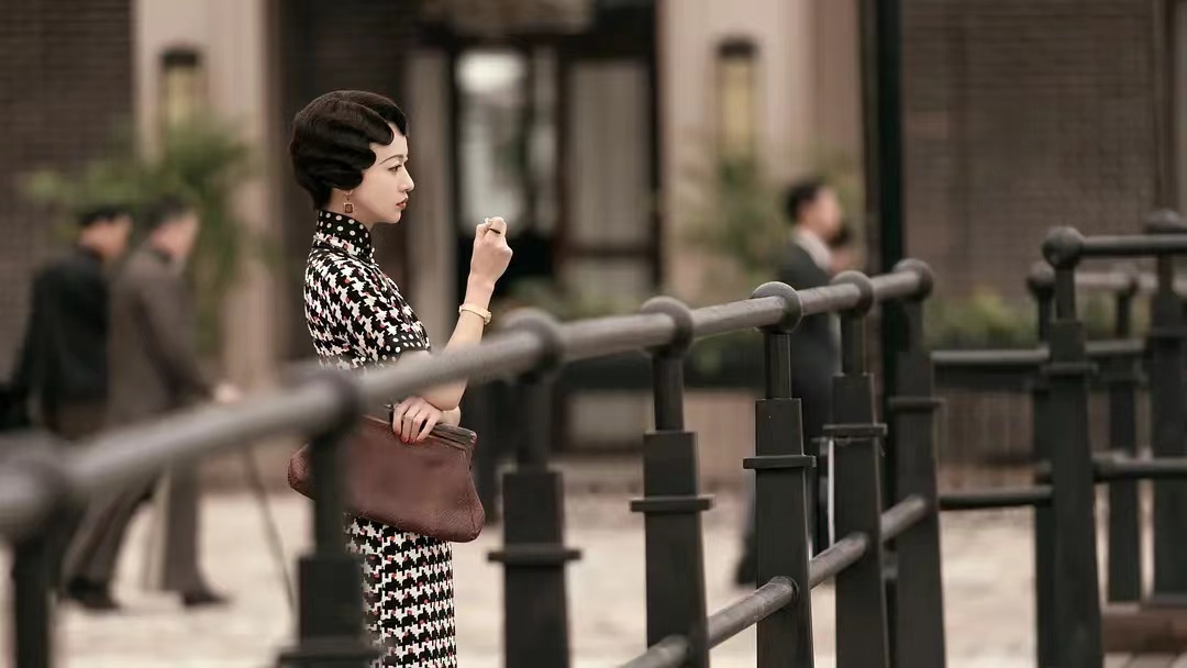 传家：看到易兴华藏的十五缸金条