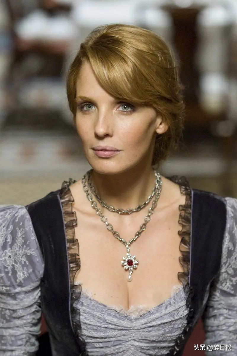 影视人物志《凯利·蕾莉》从不温不火到《黄石》中坚韧的大姐大