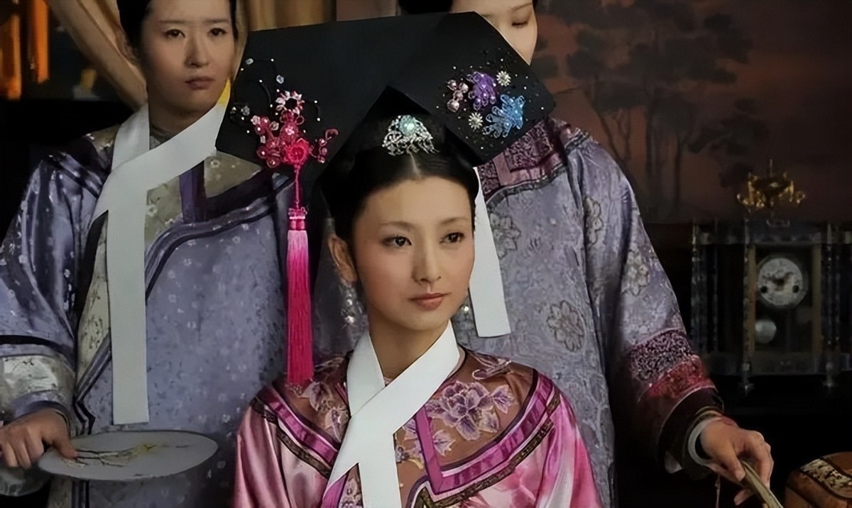 甄嬛传：终于明白，为啥沈眉庄温实初风雨夜晚，太后明知却没去管