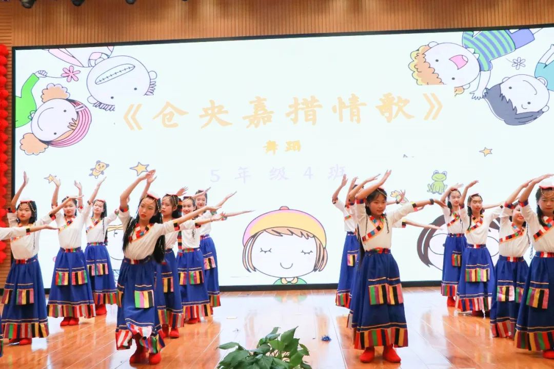 彭镇小学第十四届校园艺术节节目海选暨文艺展演活动如火如荼进行