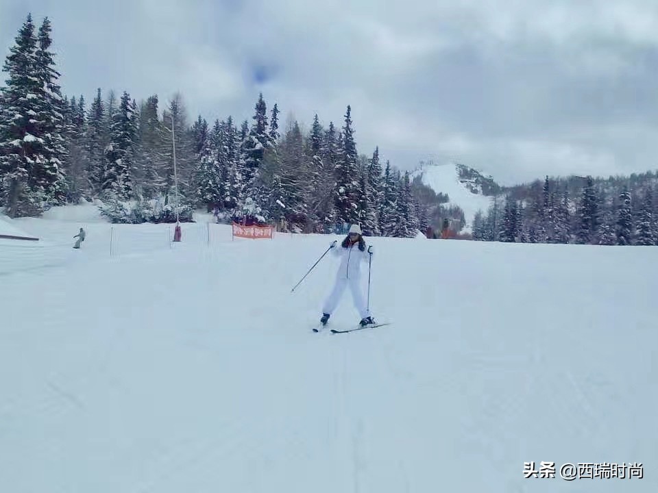 冬季最high的户外滑雪活动，有哪些滑雪服可选？