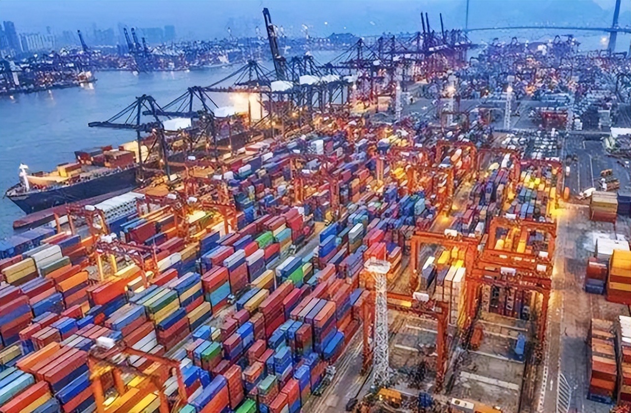 �������ں�ĸ�Ĵ������֮�ڣ��й����˺�ĸ���Ϻ������̬�ȱ仯