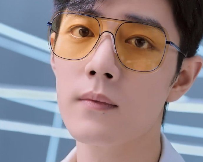 肖战置身于各行业精英中,太醒目!新剧新进展!防代拍太机智