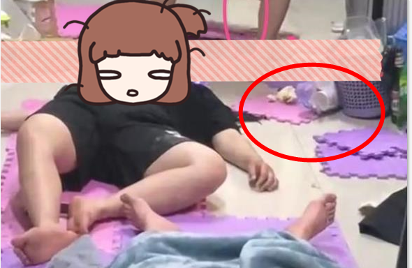 重庆某高校多名女生醉酒，躺在地上形象全无，网友指责其伤风败俗