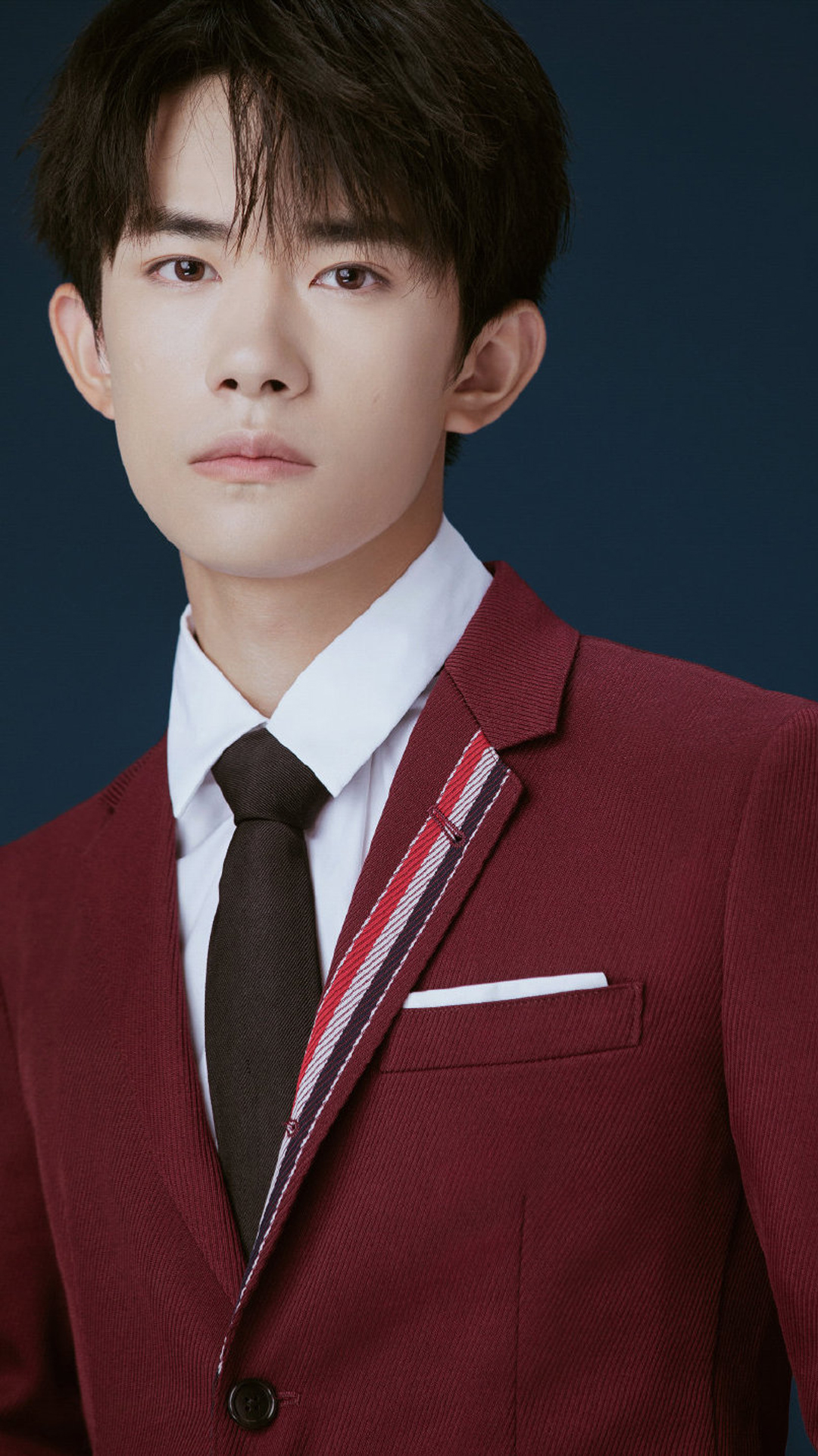 tfboys四字弟弟——易烊千玺,越来越有男人味了