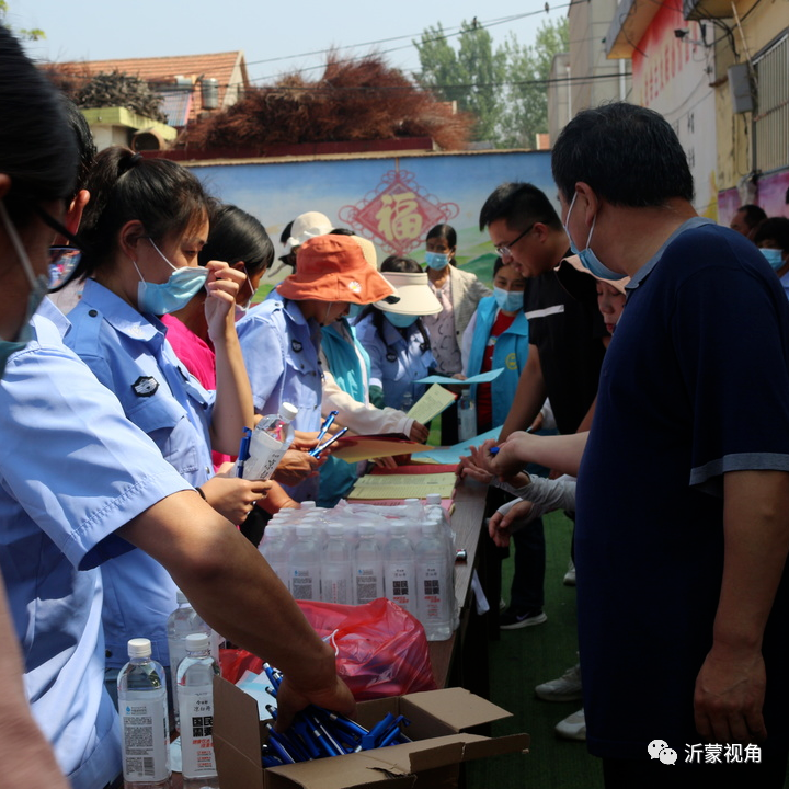 “爱·在乡间 爱路护路百镇千村行”集中宣传月启动仪式在温水举行