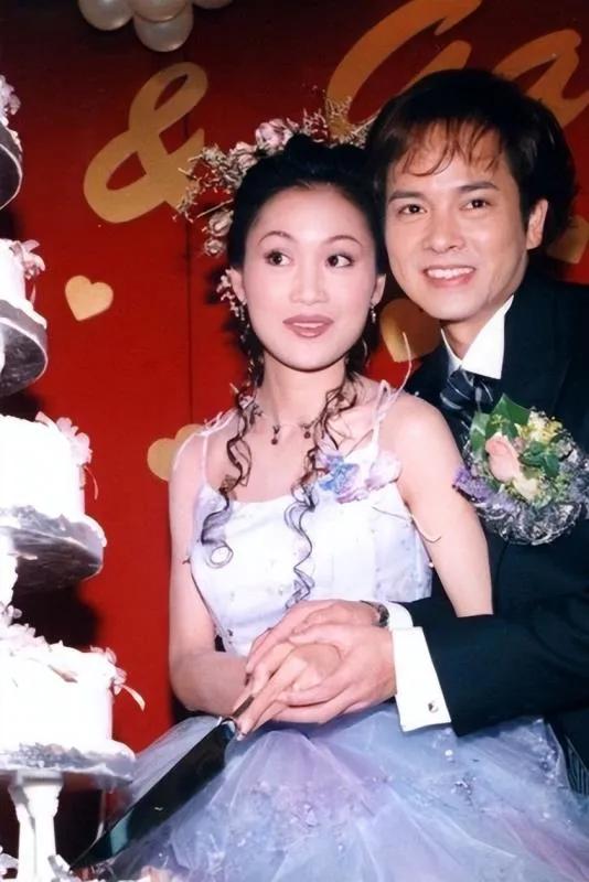 看了这几位女港星，才知道什么叫真正的“一眼万年”