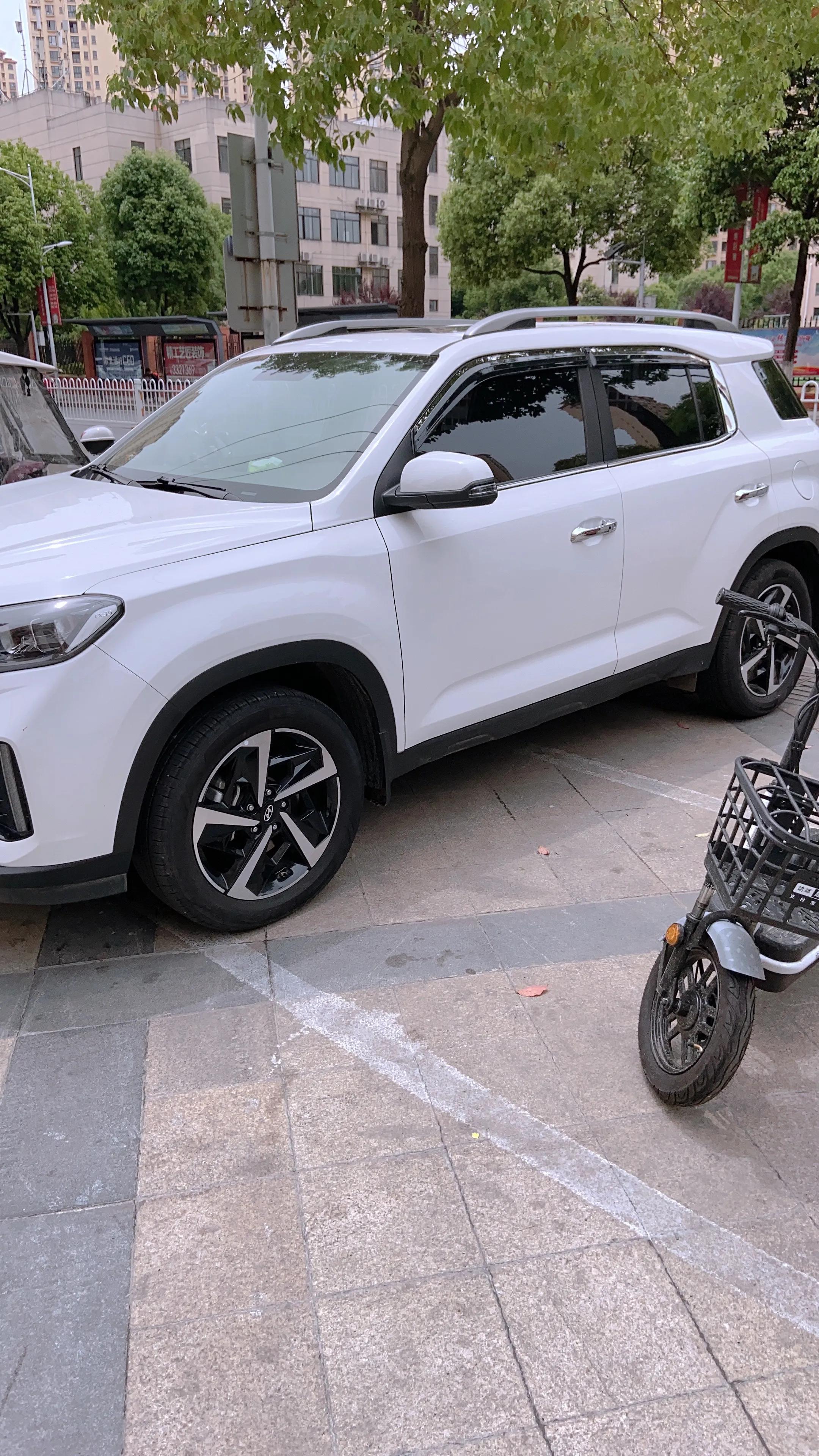牙膏可以這樣用，汽車劃傷，后視鏡模糊，這個管用，你學會了嗎？