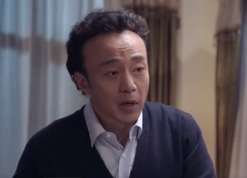 好家伙！​《幸福到万家》马组长还演过《突围》，不说是真认不出来