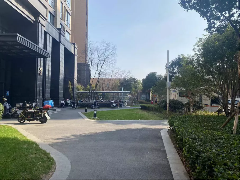 当年觉得蛮便宜的酒店式公寓，现在都怎么样了