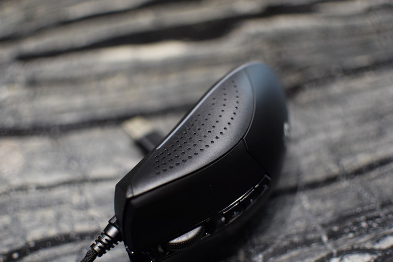 游戏利器 血手幽灵Bloody ES9 Pro专业电竞鼠