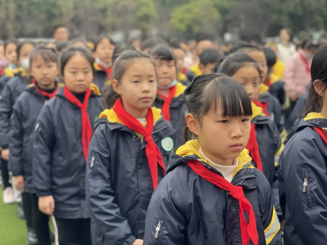 爱成都迎大运 讲文明筑梦想——天府新区锦江小学开学典礼