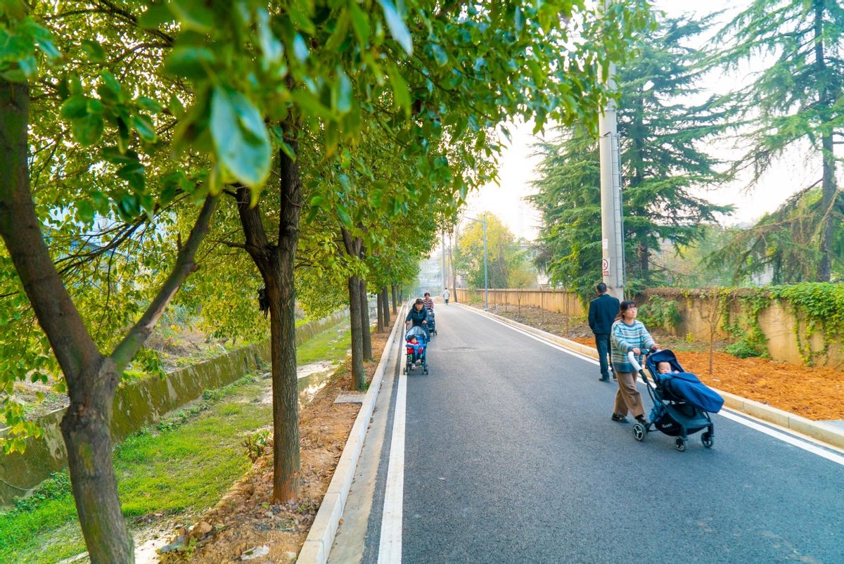 我为群众办实事！黄石市西塞山区大力推进微循环路及背街小巷改造
