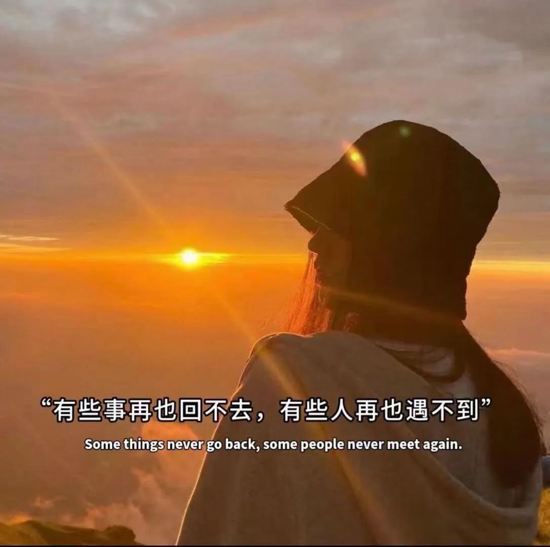干净小众有品味的背景图