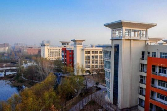 这三所院校一本实力二本分数线，拥有设计学硕士点报考需多少分？