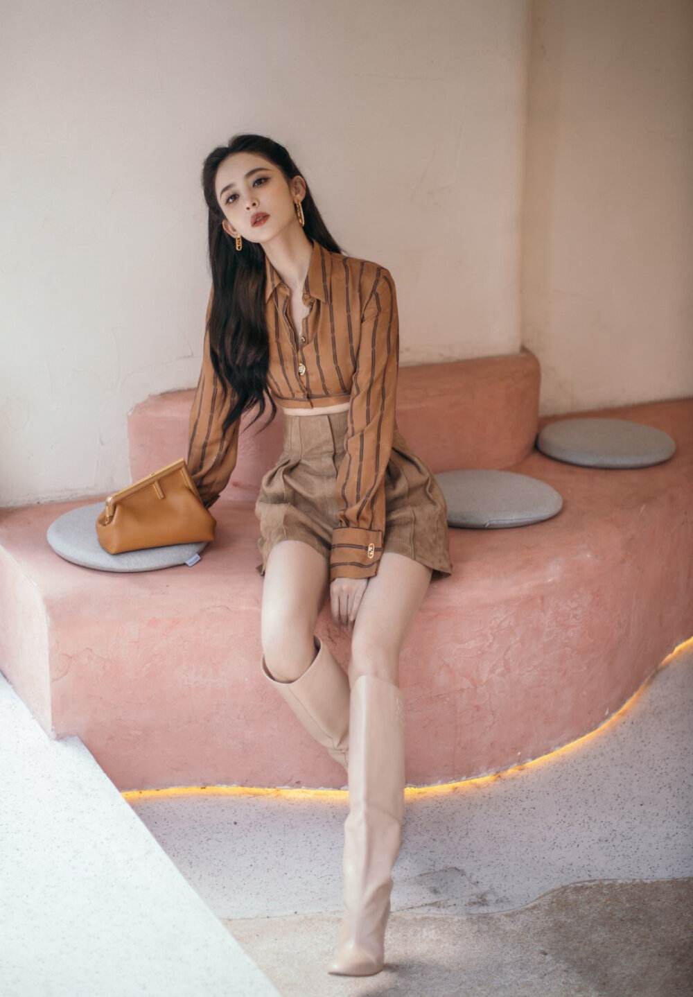 惊艳韩娱的5位中国女星，古力娜扎上榜，王祖贤在韩国火了几十年