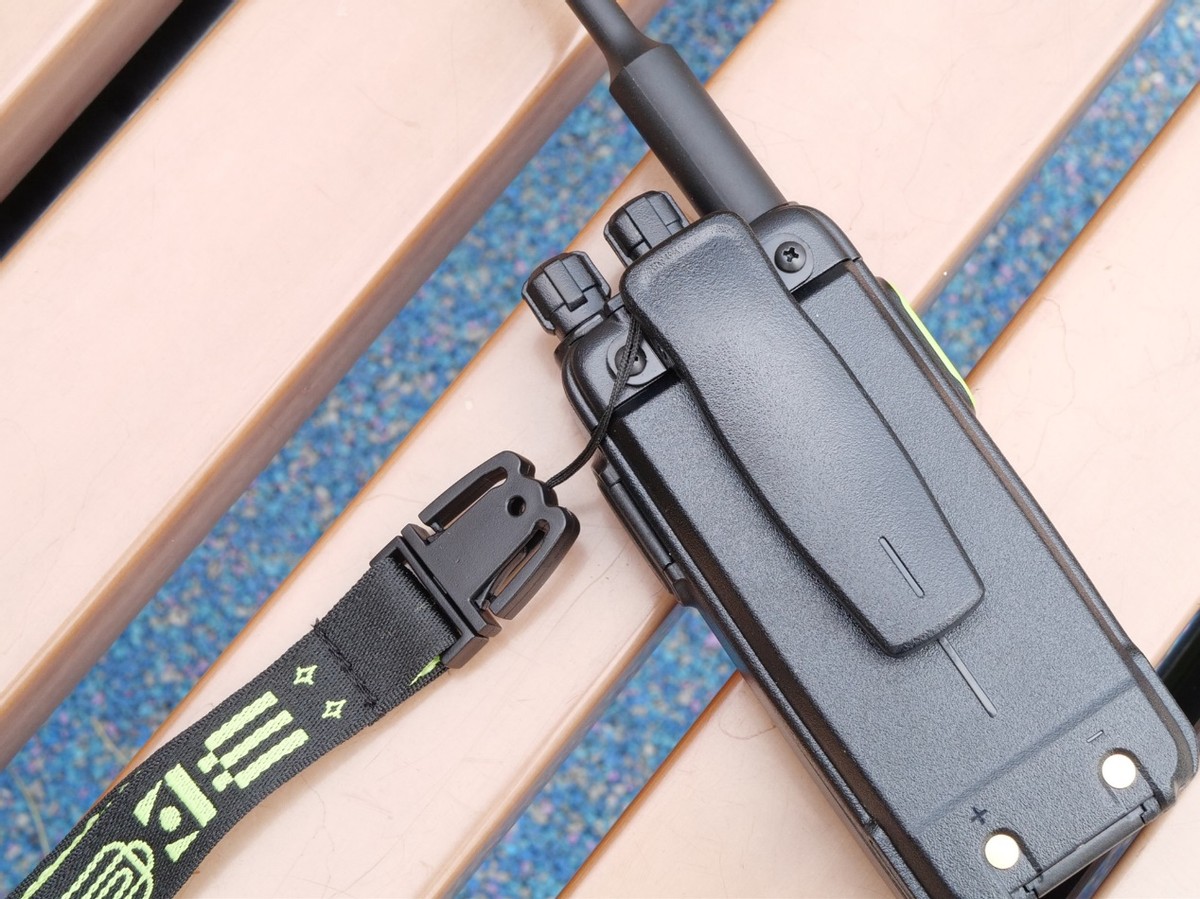 小米生态链的高端对讲机？颜值拉满，支持数字模拟双信号