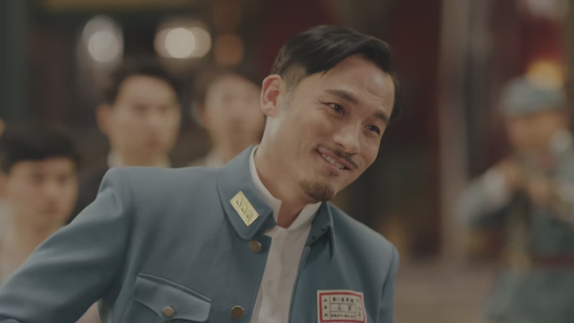 传家：贪财好色、强抢民女的赵军长，凭一场“眼神戏”成功洗白