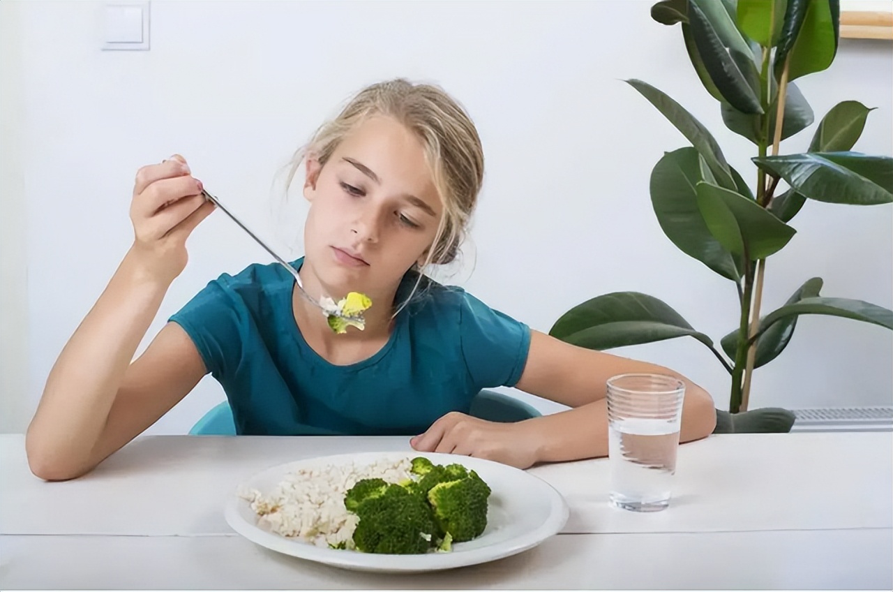 为啥尿毒症越来越多？医生：与烟酒无关，多数是这3件事做多了