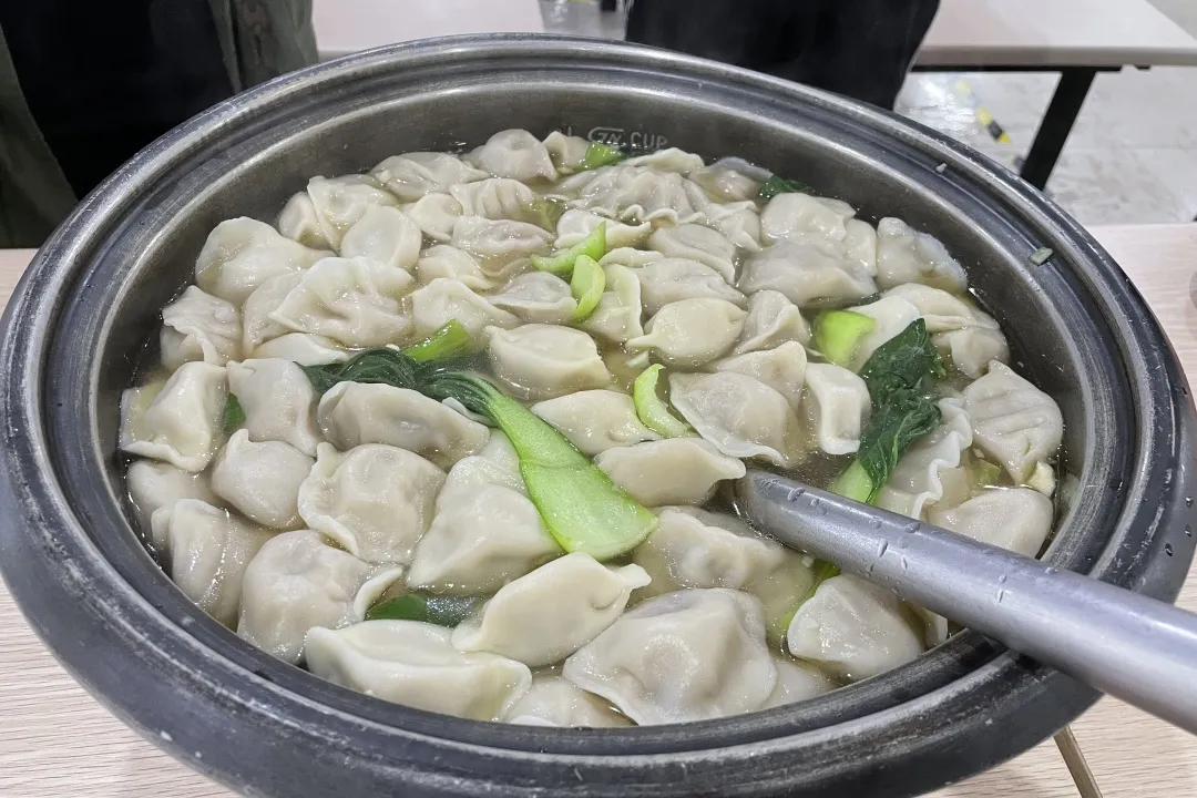 温暖冬至 | 人工智能学院2021级电信类3班开展“暖心冬至”主题活动