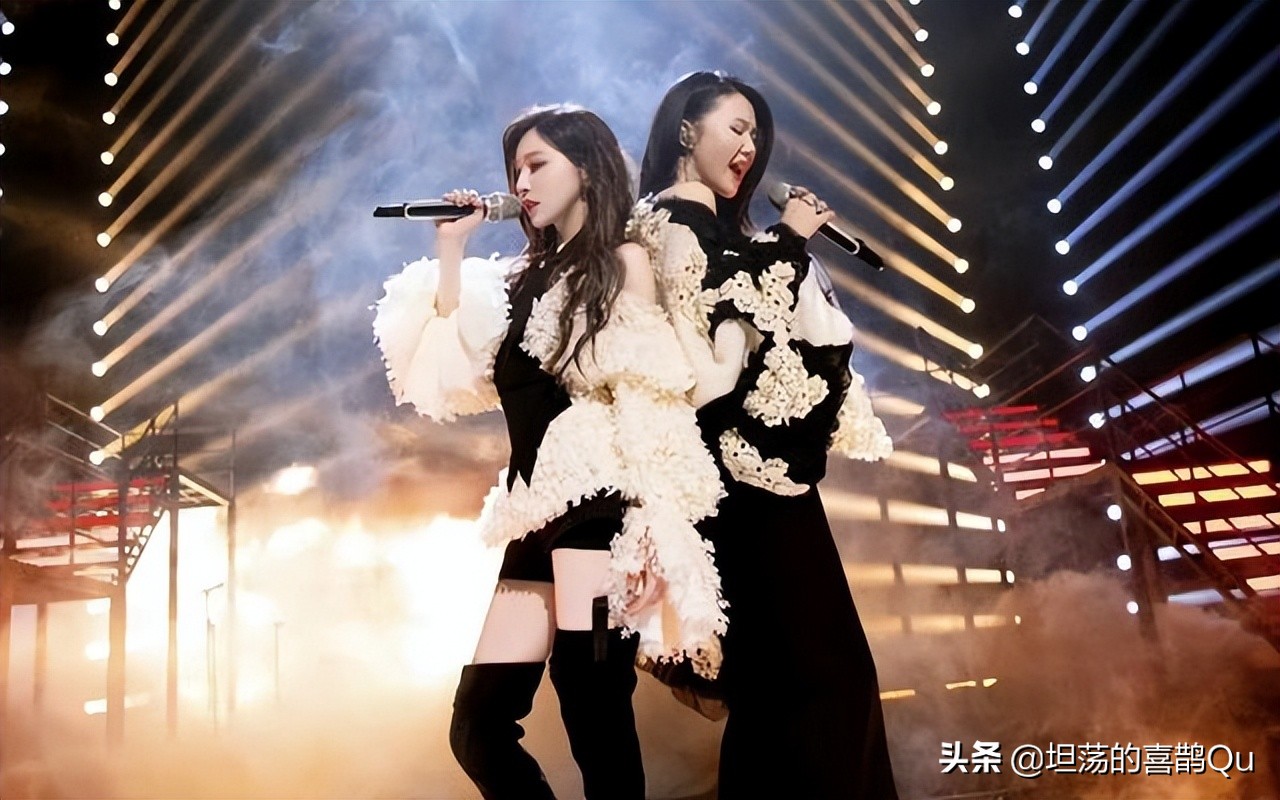 浪姐：二公最好的两个舞台！一个《梦中人》，一个《山海》