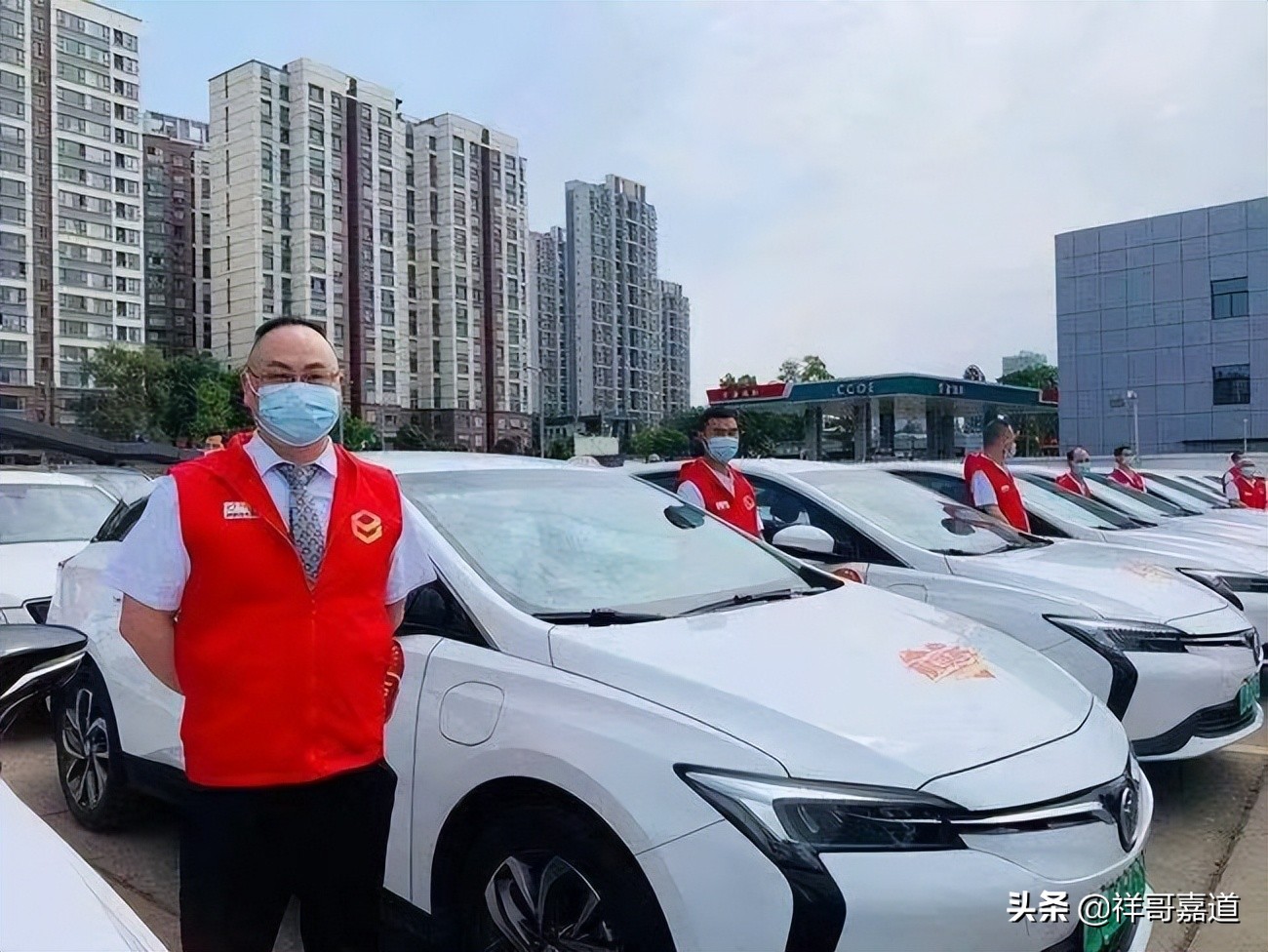 一个让人又爱又恨的职业——网约车那点事