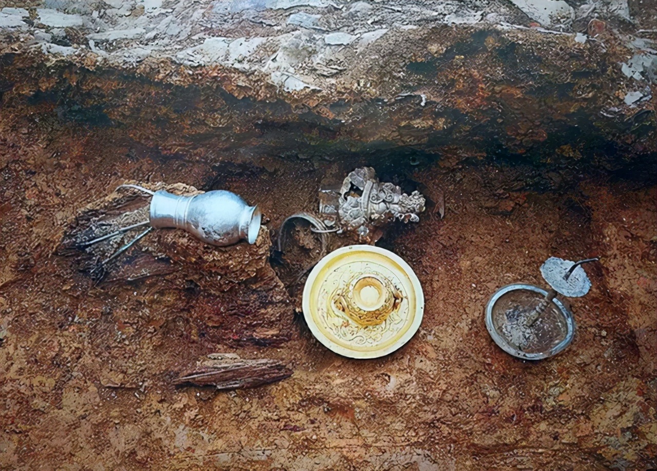 中国考古墓地未解之谜(中国考古未解之谜读后感)_世界之最_奇闻铁事