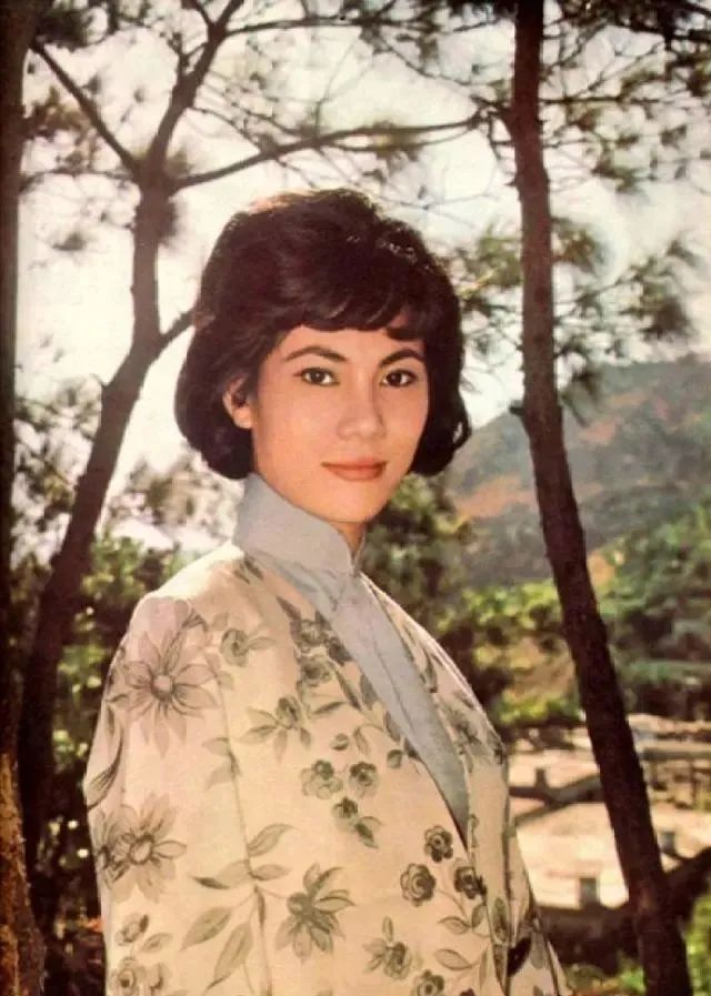 王羽：真正的黑帮大哥，谢贤不敢惹，台湾「三大血案」与他有关