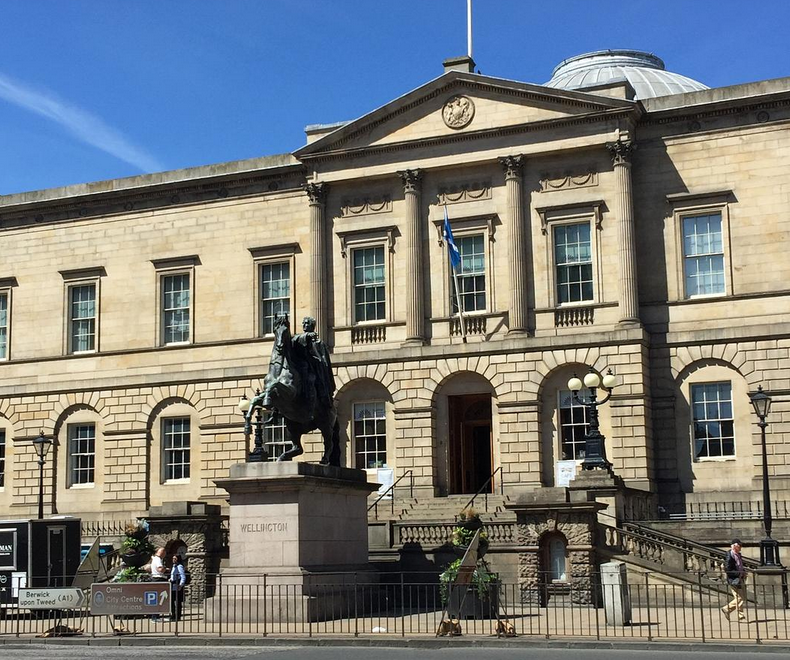 ������̨���ƴ���»�����̨������Խ��Խ���ӻ���