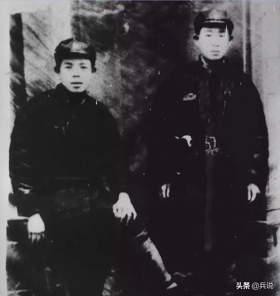 1943年军区开会，叛徒乱枪齐发，副司令眉心中弹牺牲，惊动延安