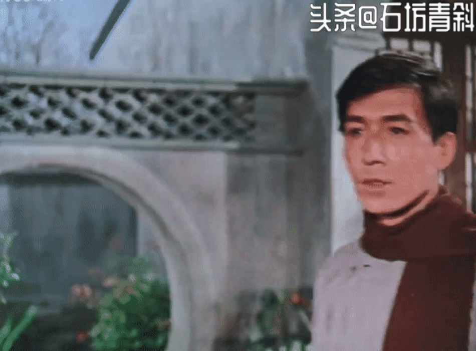 康泰用生命在演戏，到部队体验生活读烈士的诗句，妻子形象成谜