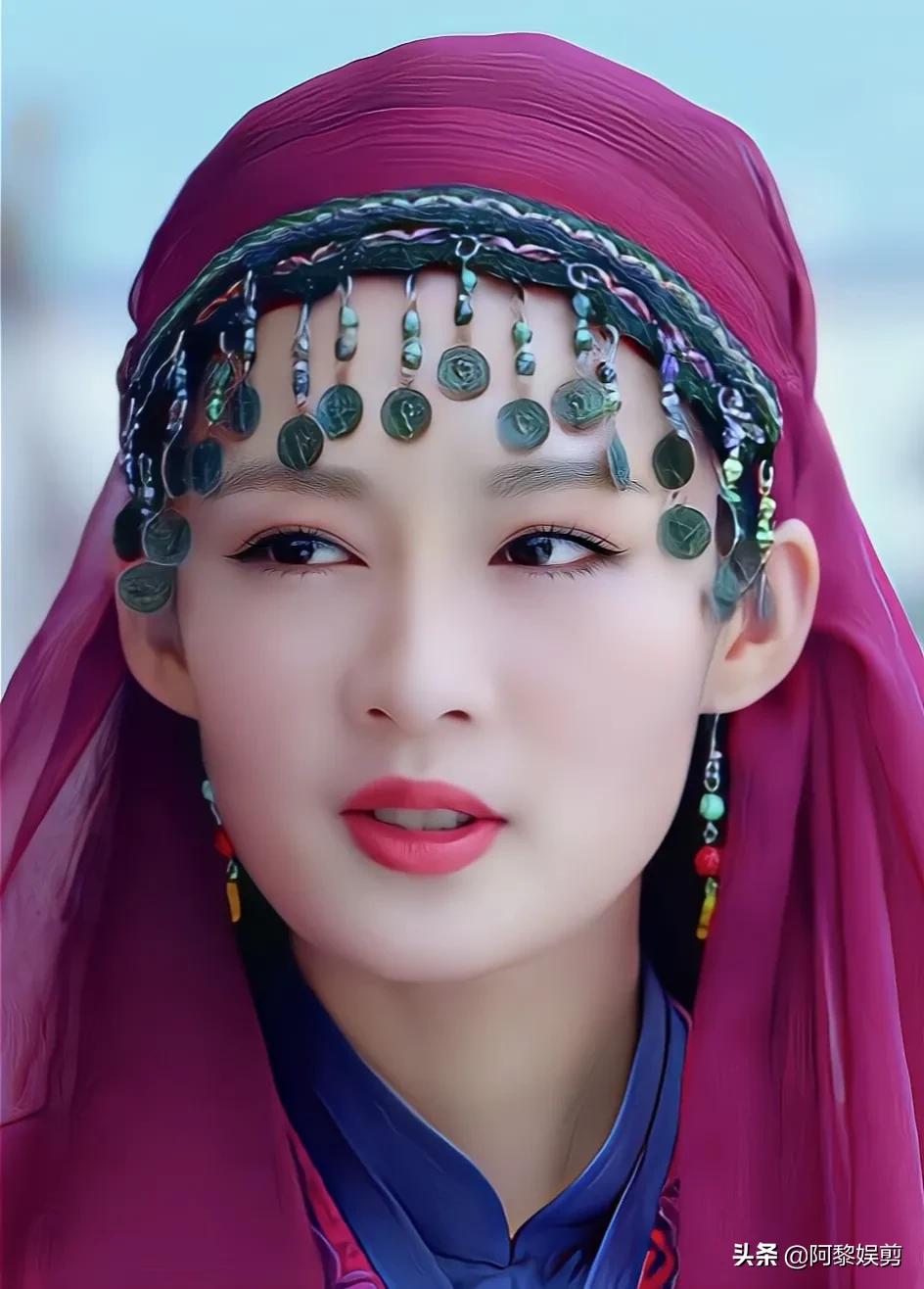 李沁古装照美若天仙