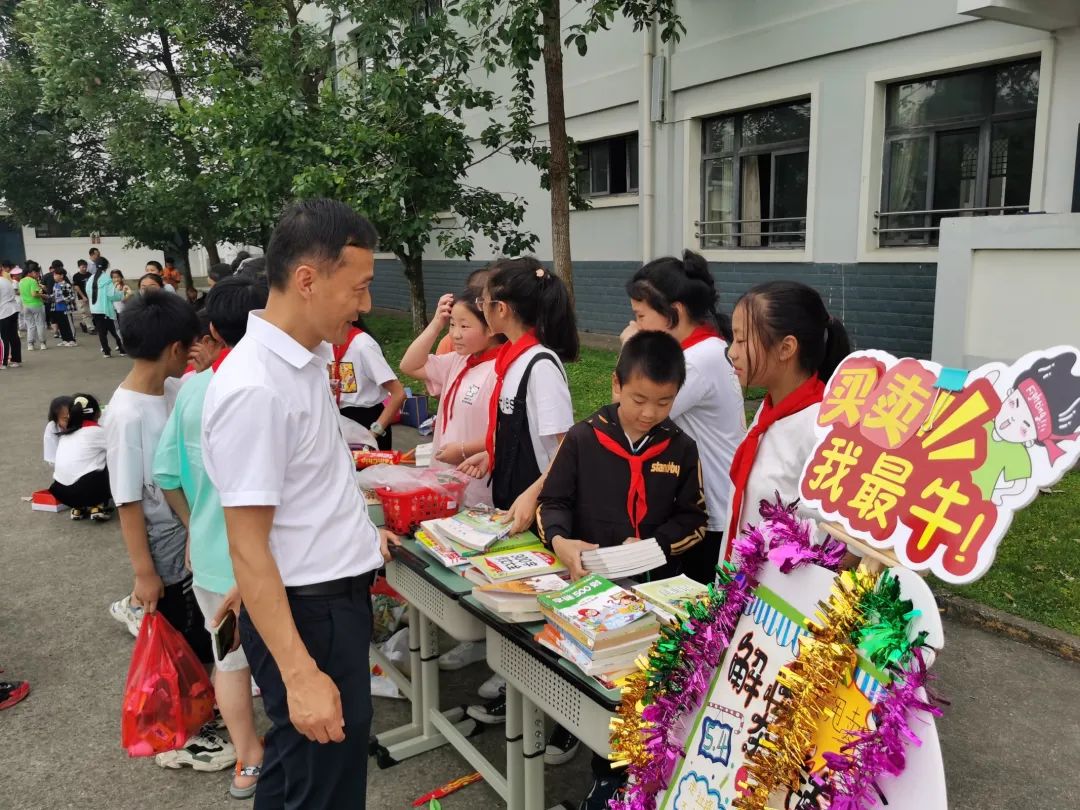 大林小学隆重举行“乘梦想之帆 为祖国起航”庆“六一”主题活动