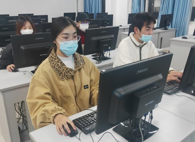 领域最高、连创纪录！短短两个月内，这所大学拿下多项第一与唯一