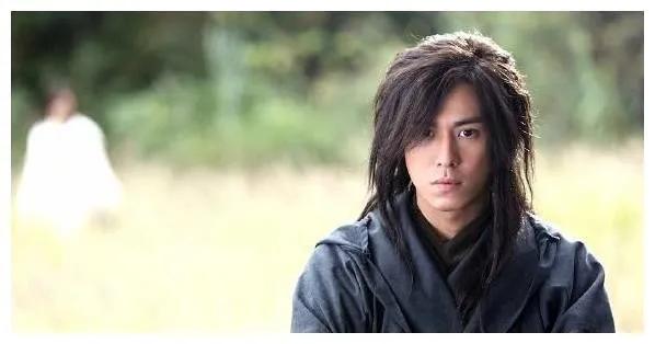 向华强、王思聪不敢碰的演员，被称作“黑道太子爷”的：陈楚河