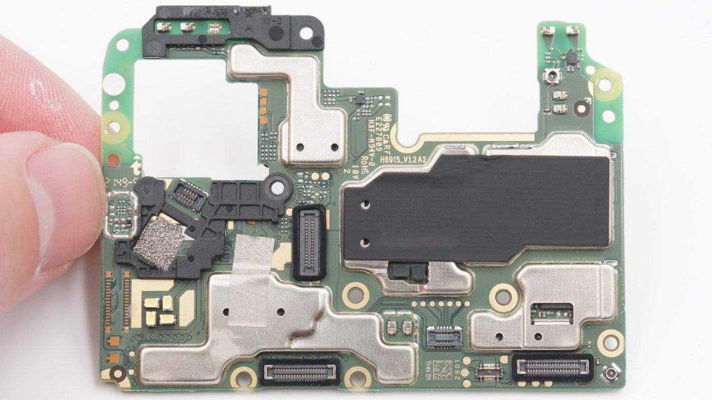 傳音Infinix Note 11手機內(nèi)部是怎么樣的？拆解給大家看看
