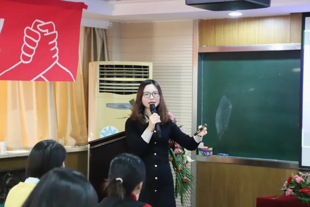 知云时代2021年留学项目骨干员工工作总结研讨暨培训会圆满落幕