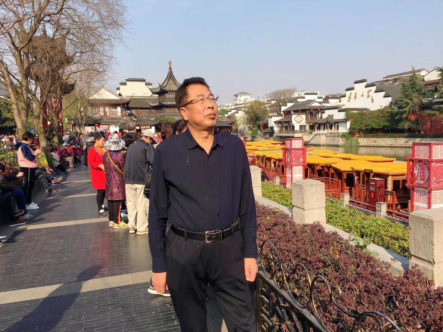 “仰”字怎么读？鹤城大萧带您侃东北方言趣